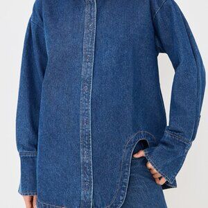 NWT Lioness Off Duty Denim Shirt  Off Duty Denim Shirt